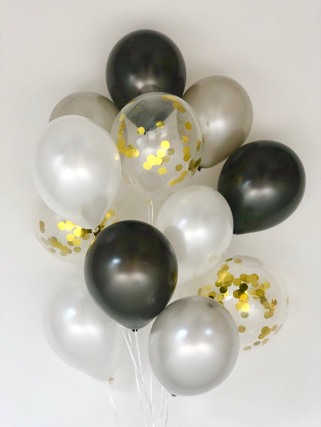 Sweet Moon 12 Piece Latex Balloons Bouquet - Baby Shower, Bridal Shower, Eid, and Ramadan Party Decoration (Black)